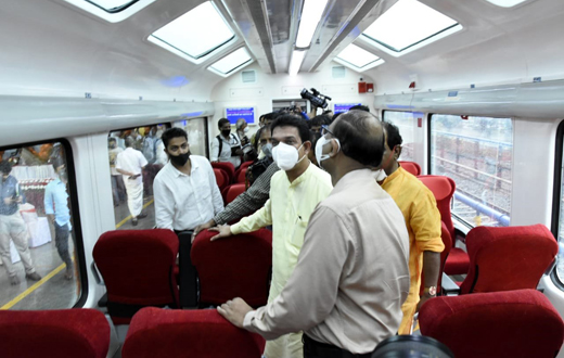 train with Vistadome coaches flagged off in Mangalore